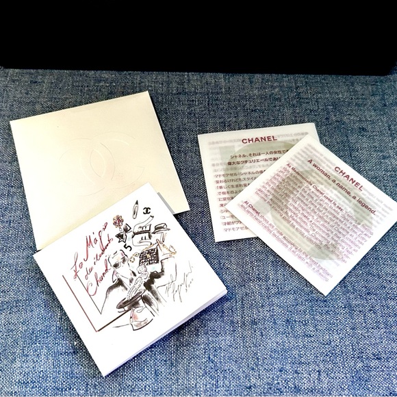 CHANEL Black, White Flower Open-Toe Jellies, S37, With Original Box & Booklet - Picture 8 of 10